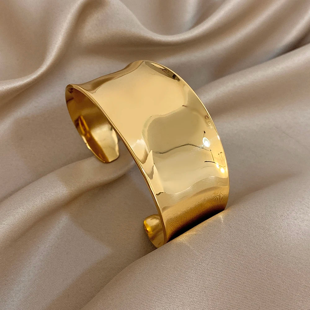 Bracelet manchette design moderne