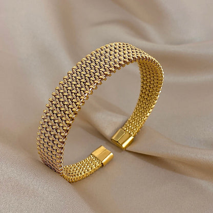 Bracelet tressé doré